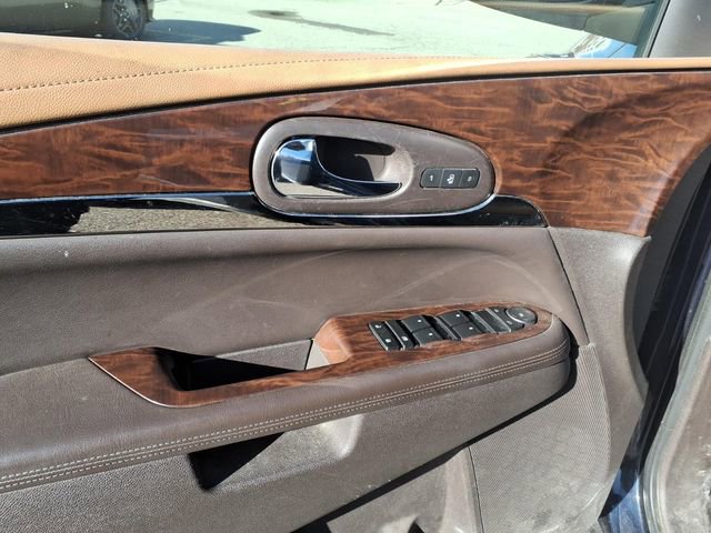 Used 2016 Buick Enclave Leather w/ Trailering Package image 10