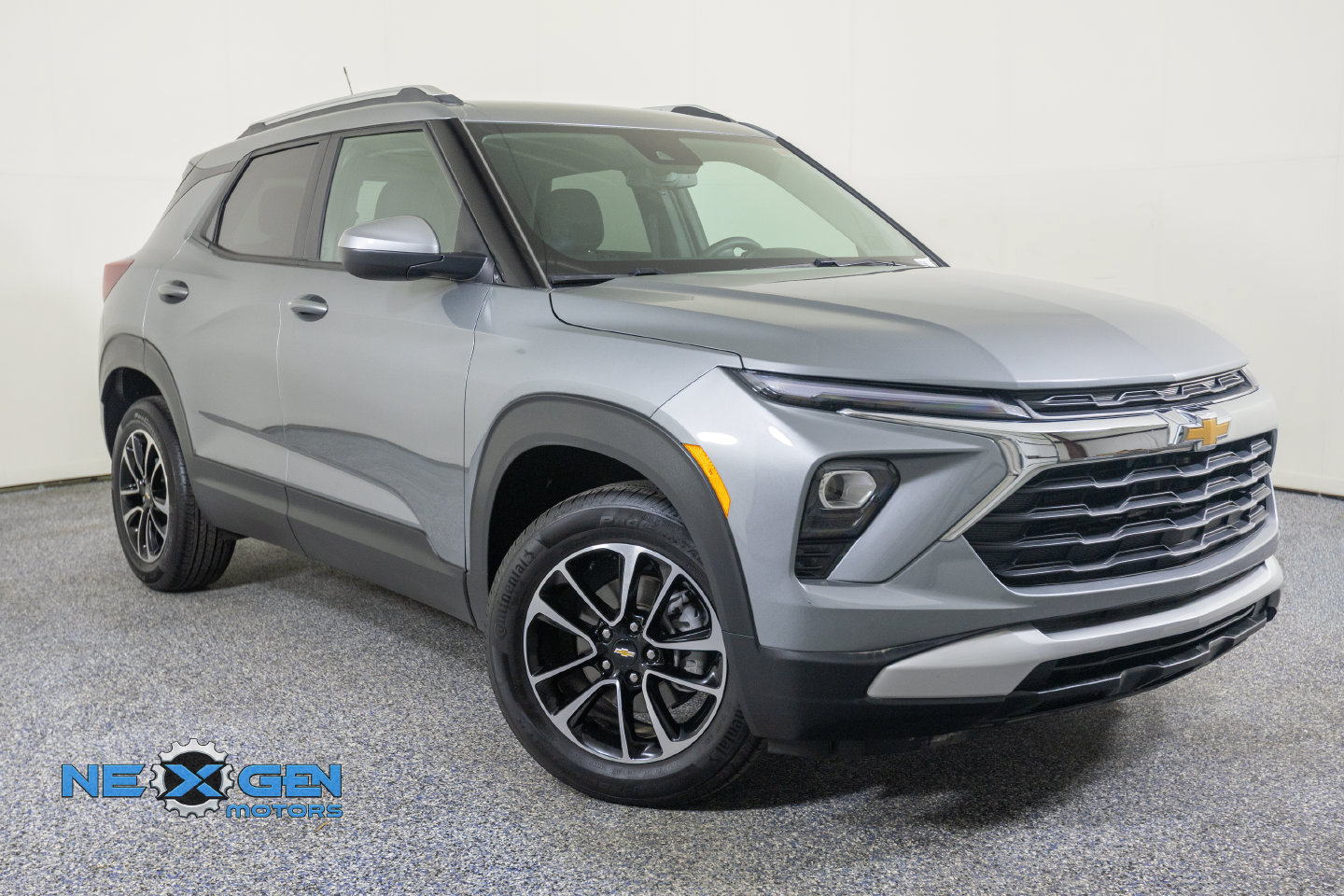Used 2026 Chevrolet TrailBlazer LT AWD/4WD image 1