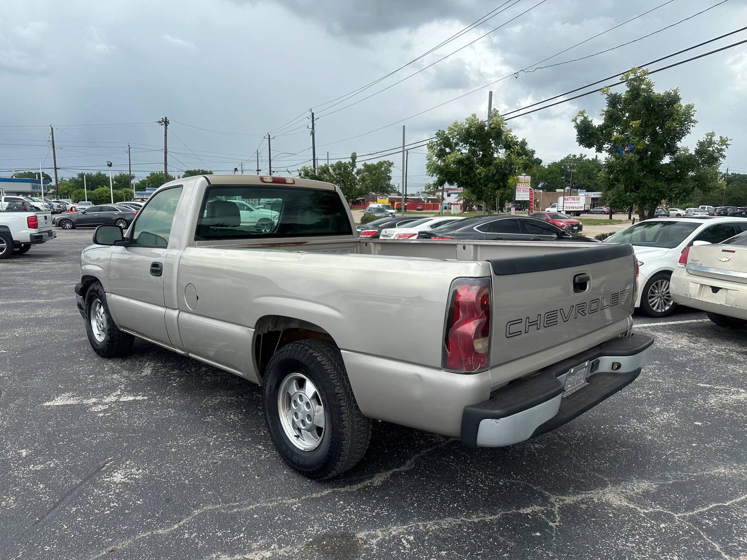 Used 2004 Chevrolet Silverado 1500 W/T RWD image 7