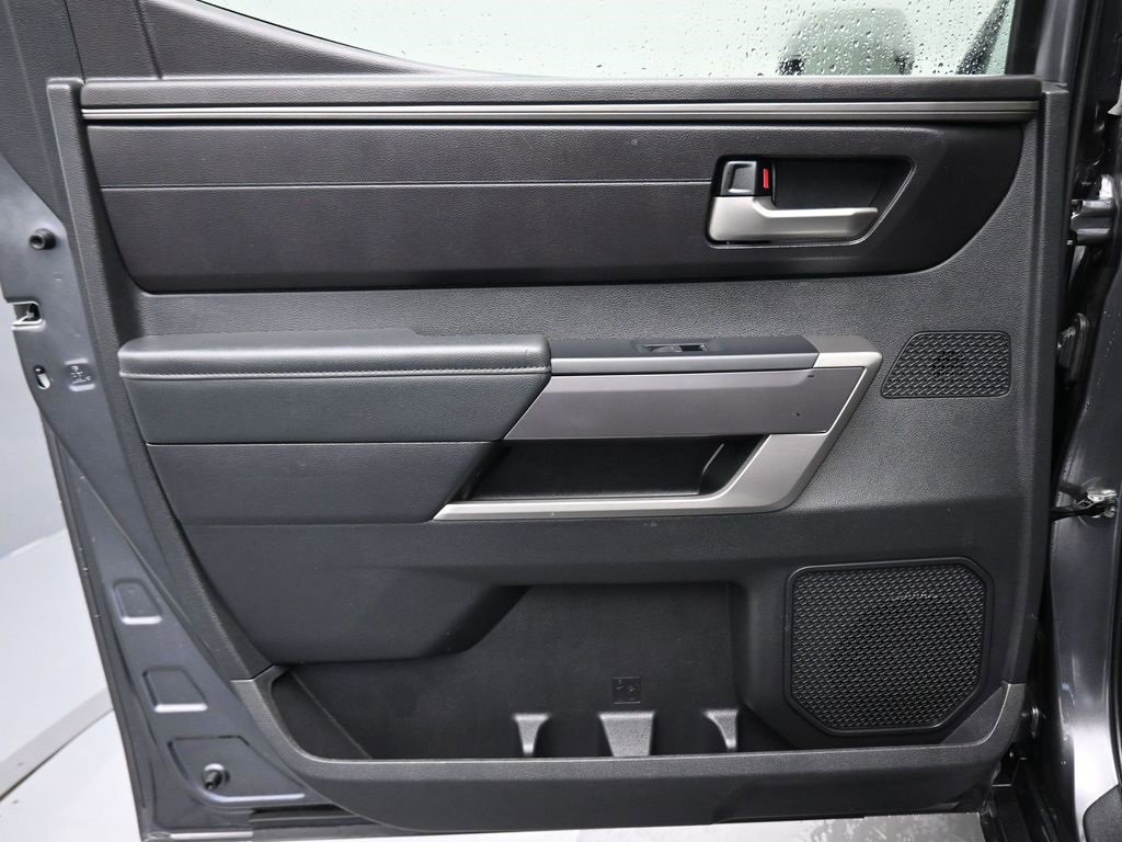 Used 2022 Toyota Tundra SR5 w/ SR5 Convenience Package image 37