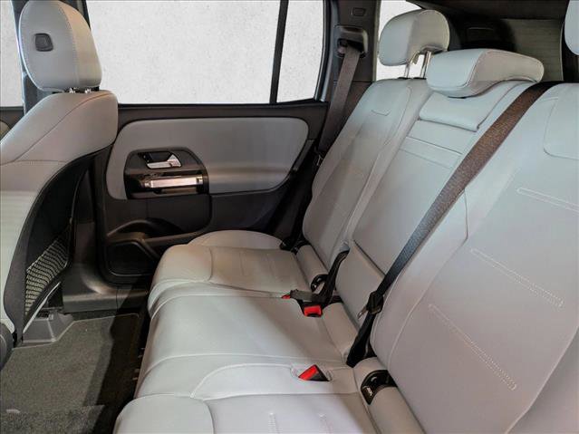 New 2026 Mercedes-Benz GLB 250 image 16