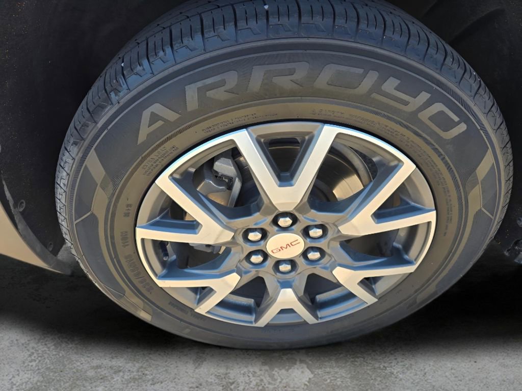 Used 2020 GMC Acadia SLE image 10