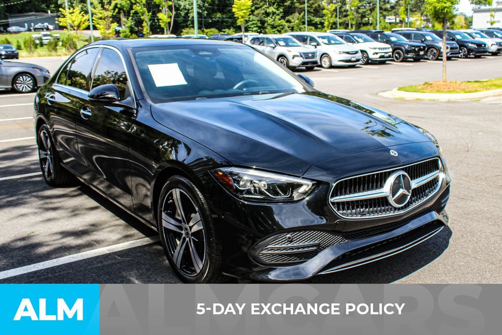 Used 2025 Mercedes-Benz C 300 Sedan image 3