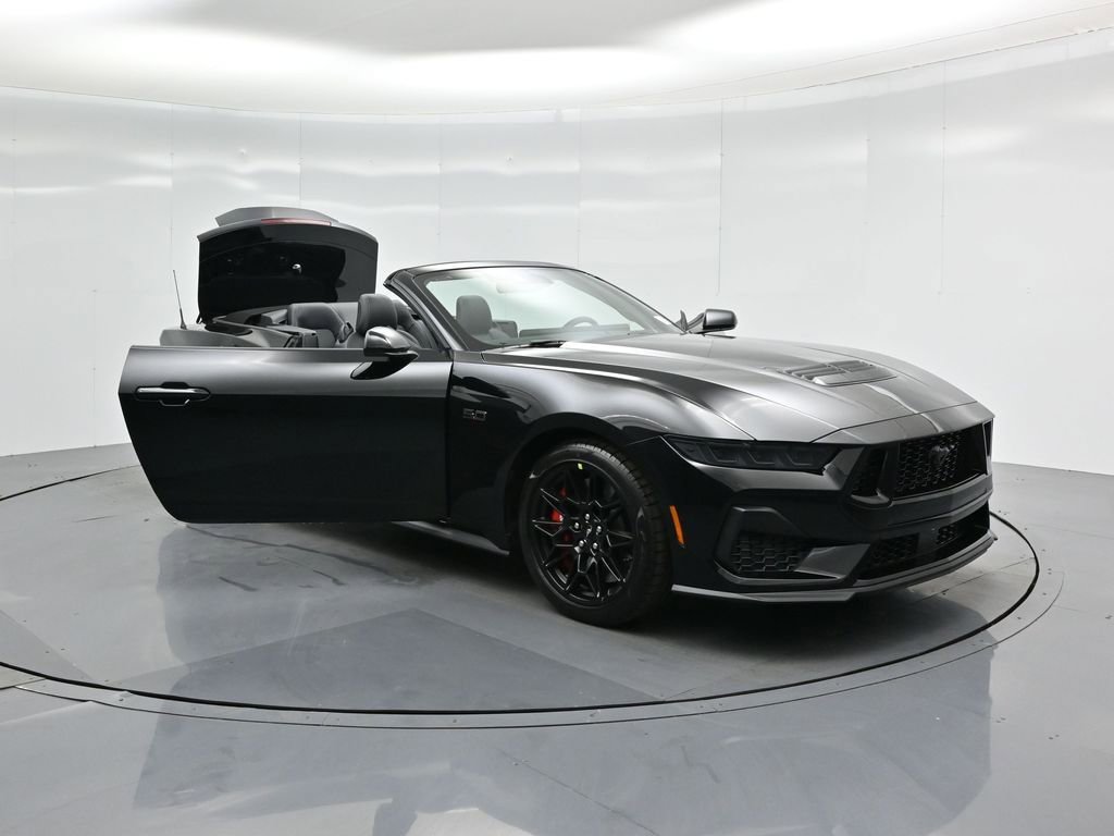 Used 2025 Ford Mustang GT Premium w/ GT Performance Package image 33