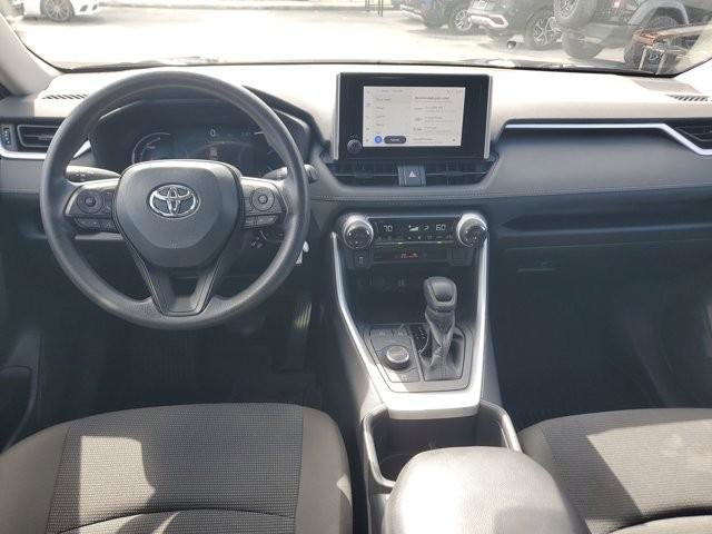 Used 2024 Toyota RAV4 LE image 15