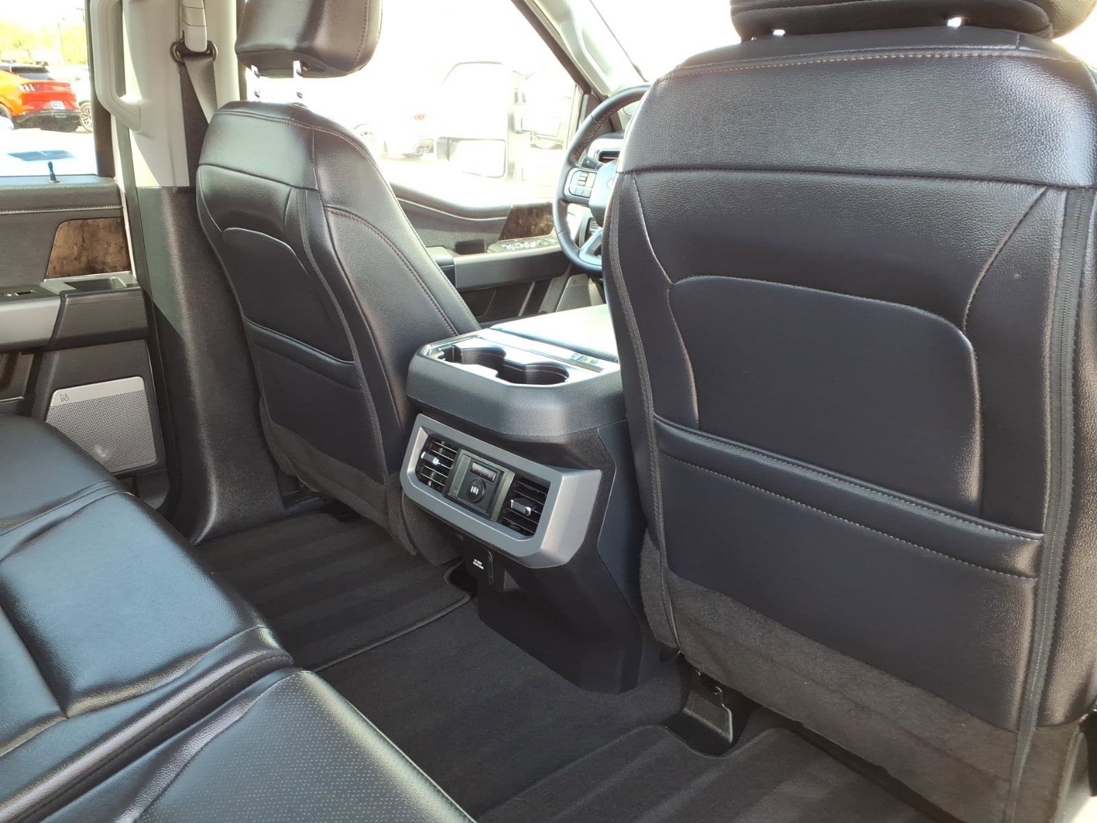 Used 2025 Ford F350 Lariat AWD/4WD image 13