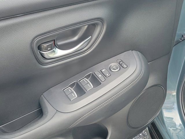Used 2024 Honda HR-V EX-L image 17