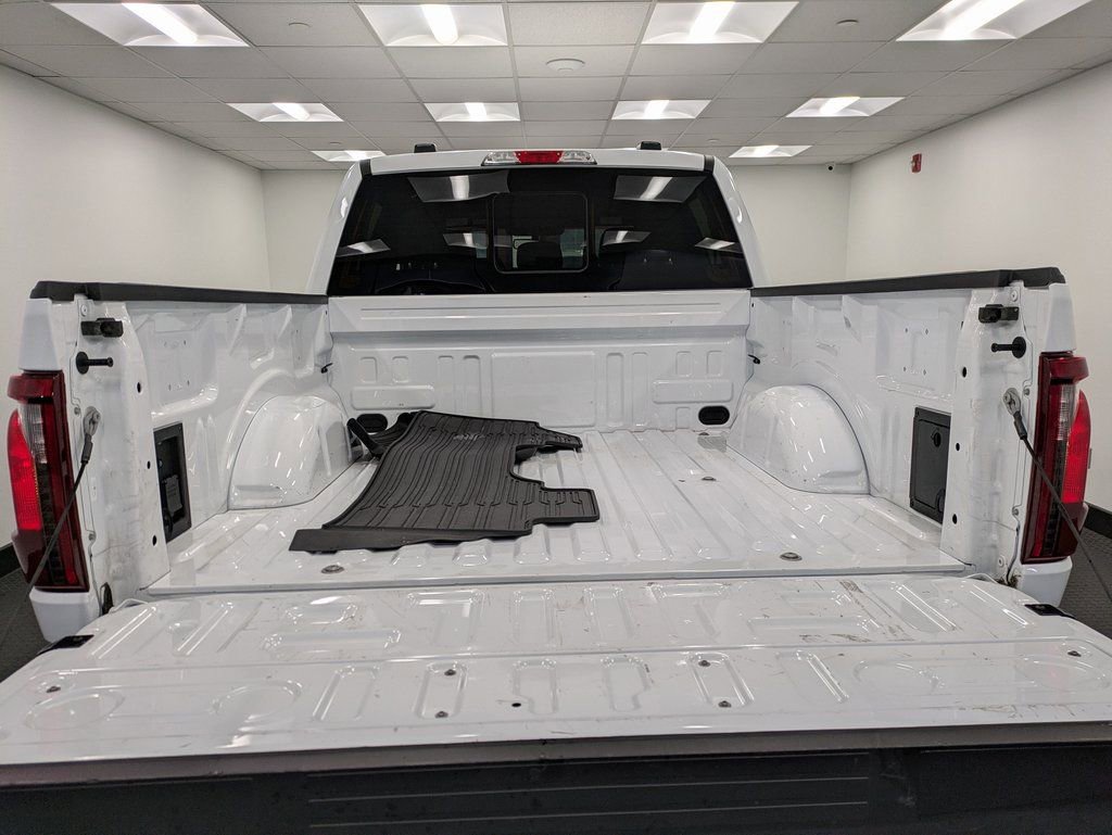 Used 2025 Ford F150 XLT w/ Equipment Group 302A MID image 24