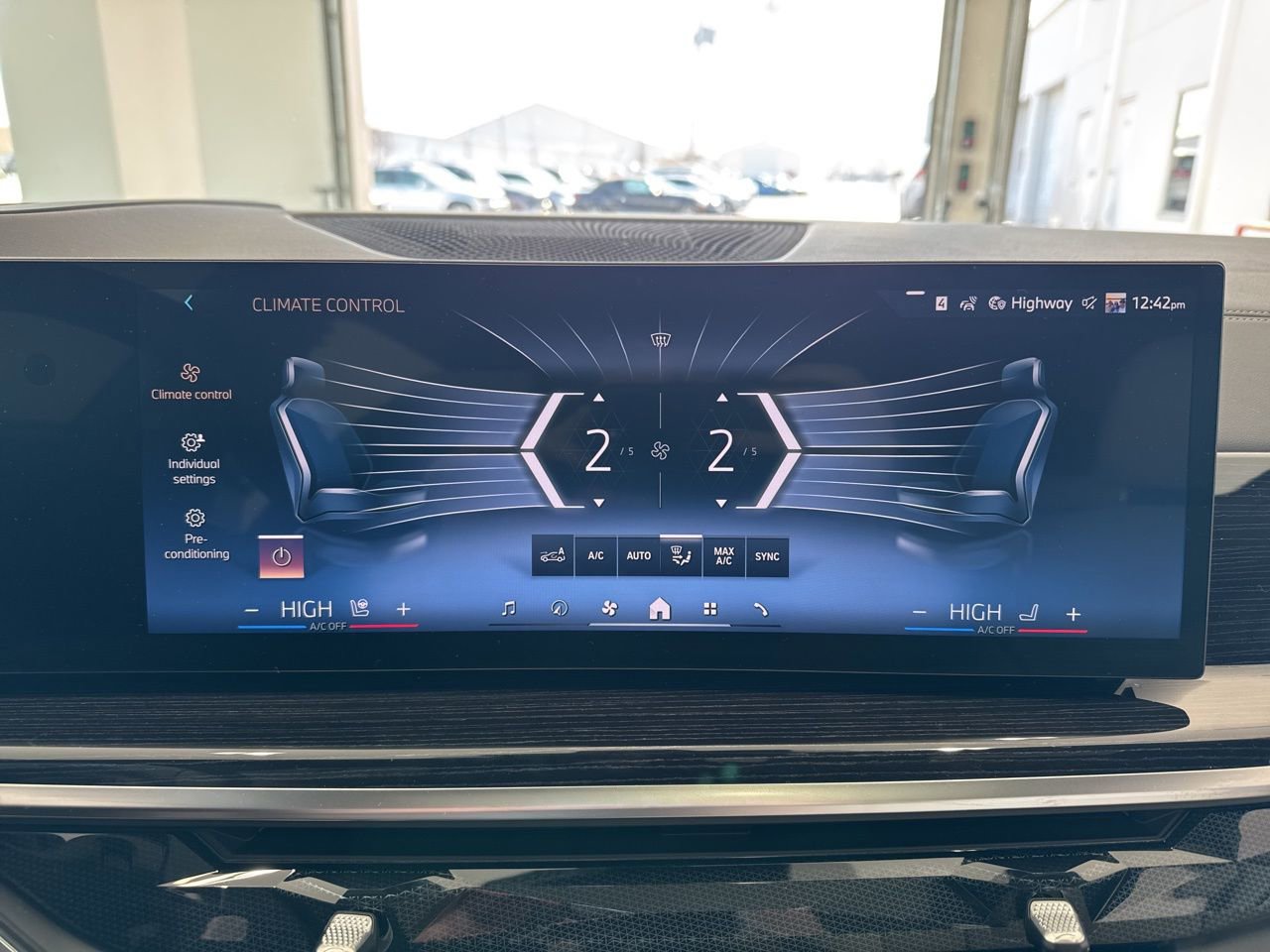 New 2026 BMW X5 xDrive40i AWD/4WD image 26