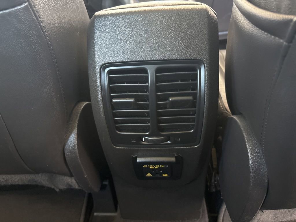 Used 2016 Ford C-MAX SEL w/ Equipment Group 302A FWD image 16