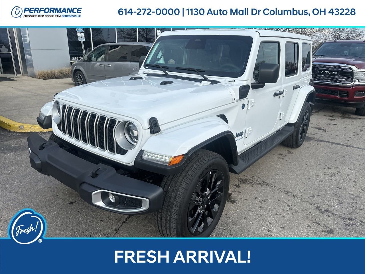 Used 2025 Jeep Wrangler Unlimited Sahara image 8