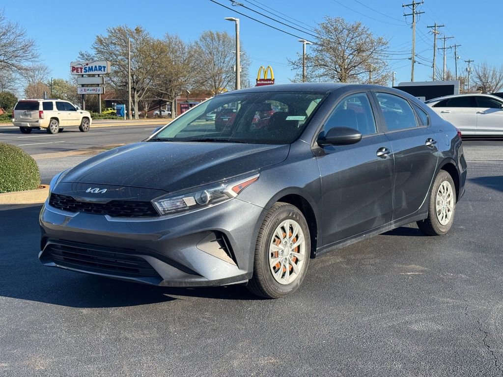 Used 2024 Kia Forte LX image 7