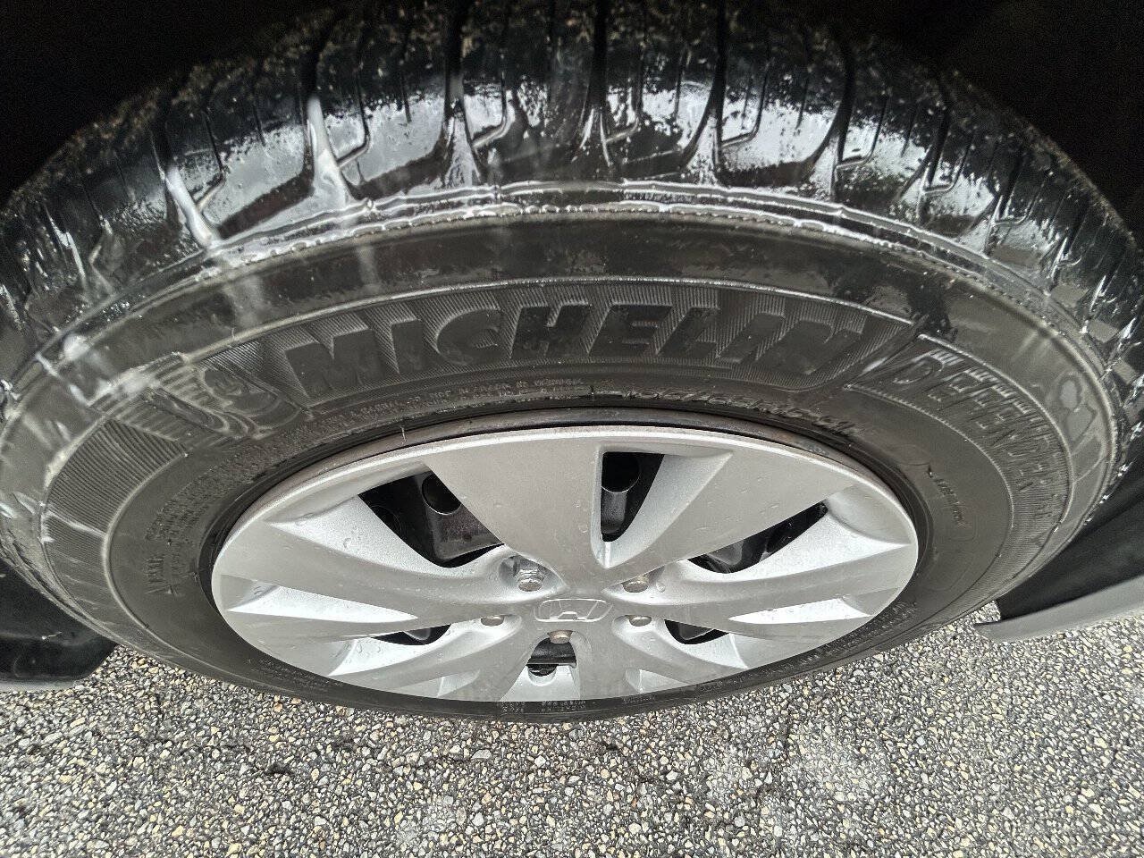 Used 2012 Honda Civic LX image 29