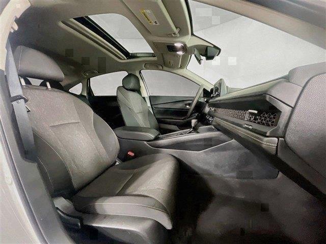 Used 2025 Honda Accord SE image 28