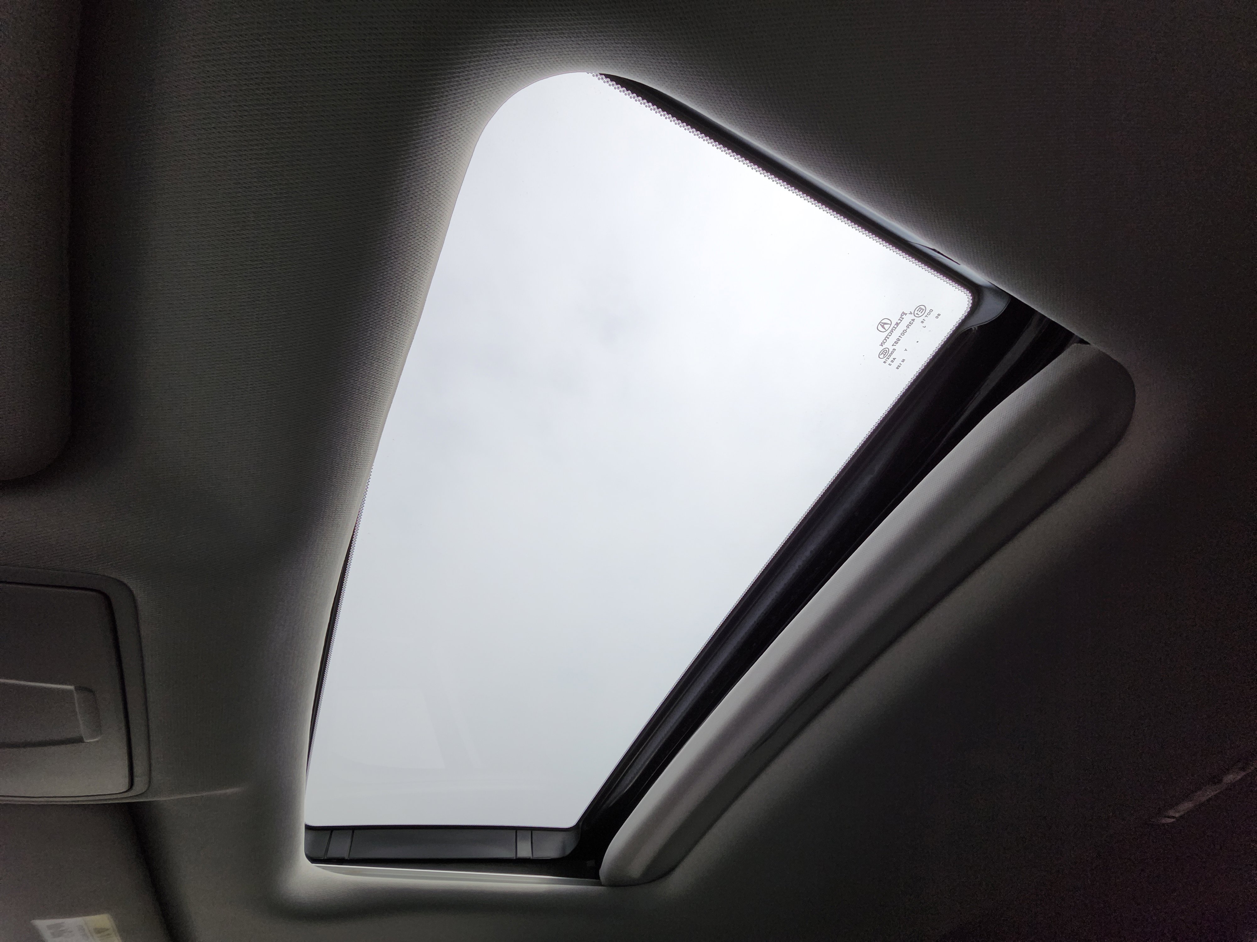 Used 2016 Acura MDX FWD w/ Technology Package image 2