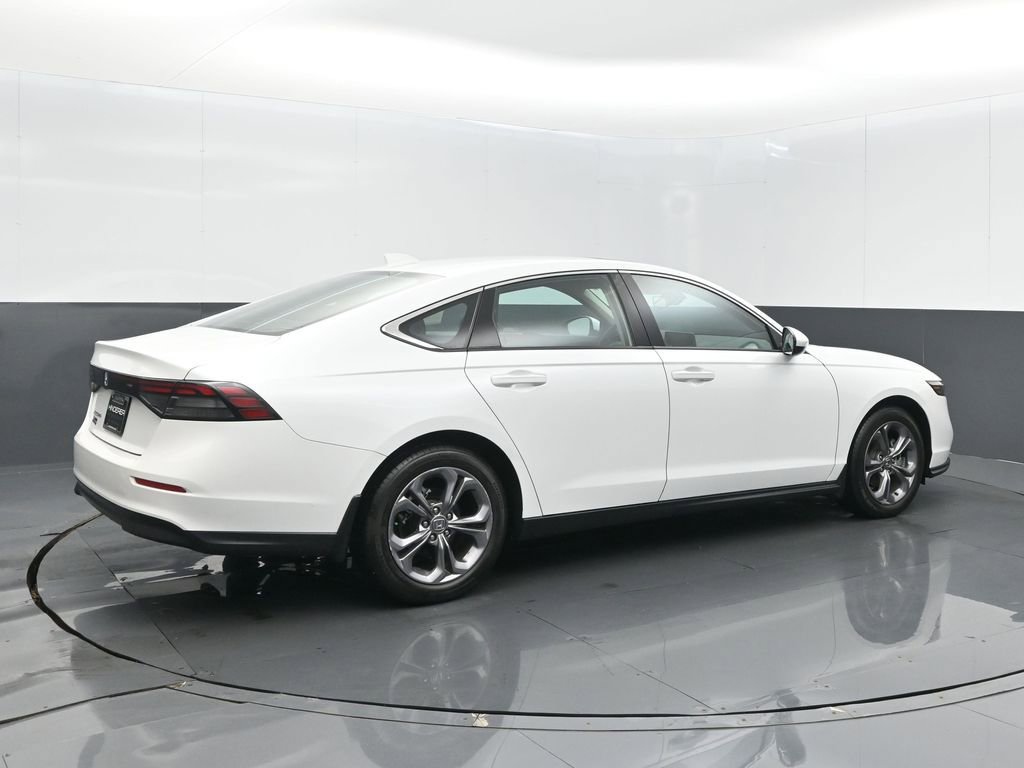 Certified 2024 Honda Accord EX image 22