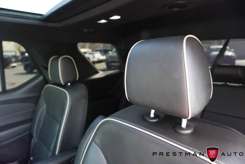 Used 2022 Chevrolet Traverse Premier w/ Redline Edition image 42