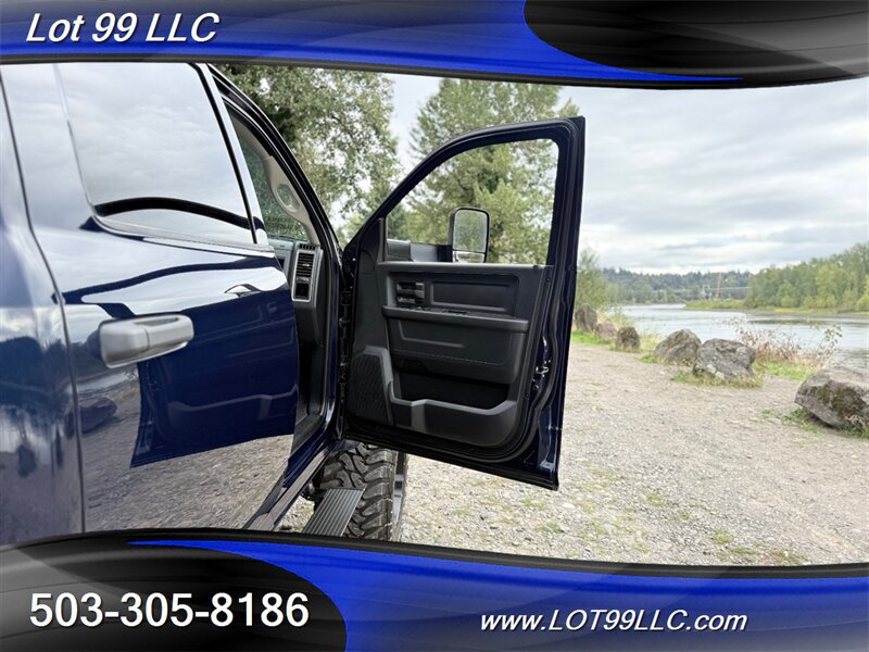 Used 2015 RAM 3500 Tradesman w/ Chrome Appearance Group AWD/4WD image 44
