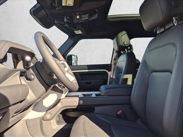 New 2026 Land Rover Defender 110 X-Dynamic SE AWD/4WD image 21