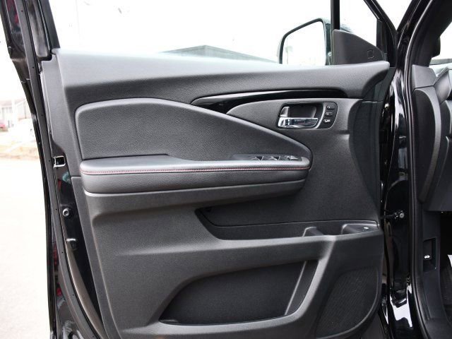 Used 2023 Honda Ridgeline Black Edition image 11