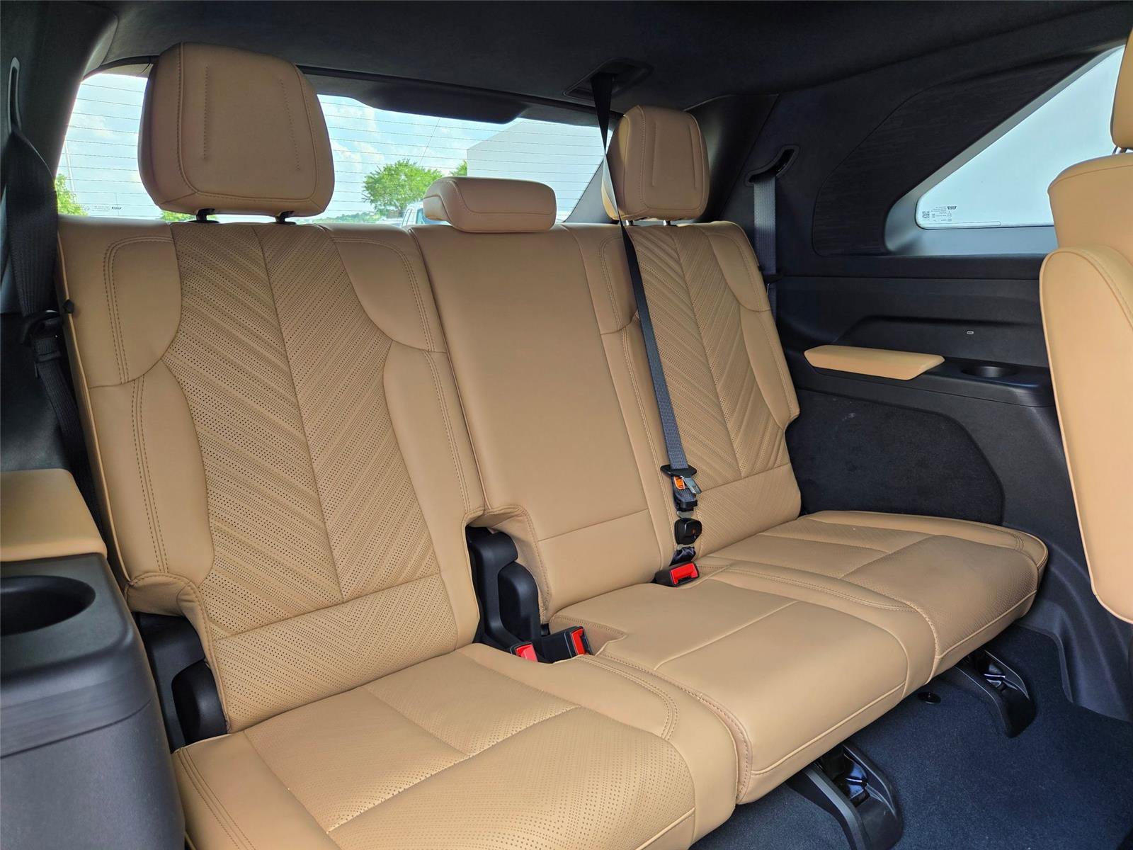 Used 2025 Cadillac Escalade IQ Luxury 2 AWD/4WD image 34