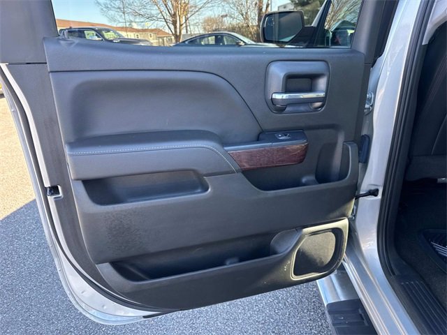 Used 2017 GMC Sierra 1500 SLT w/ SLT Premium Package image 14