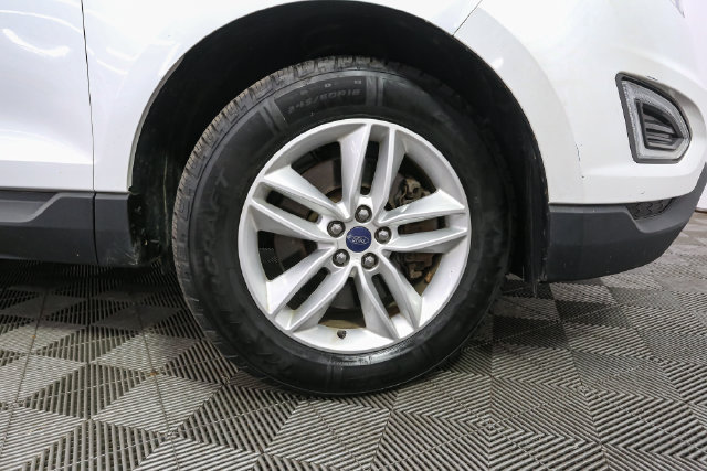 Used 2015 Ford Edge SEL w/ Equipment Group 201A AWD/4WD image 14