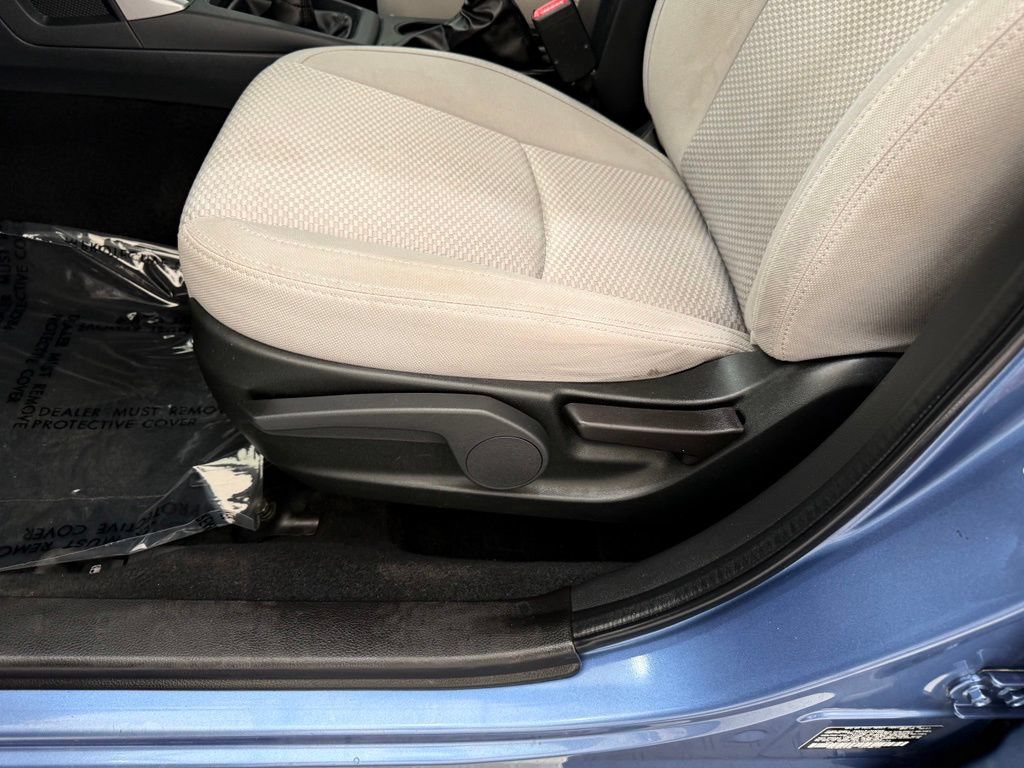 Used 2017 Subaru Forester 2.5i AWD/4WD image 12