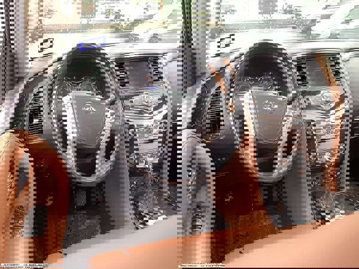 Used 2019 INFINITI QX80 Luxe w/ 22" Wheel Package image 10