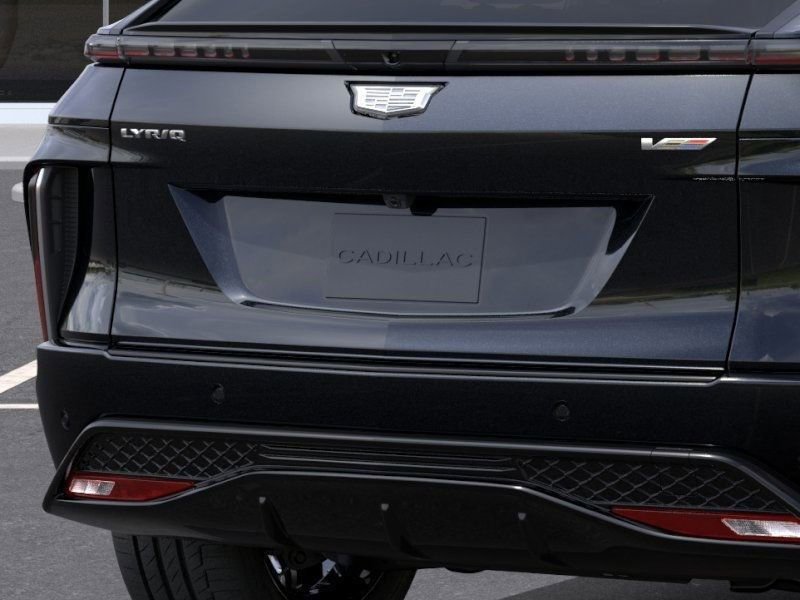 New 2026 Cadillac Lyriq V image 16