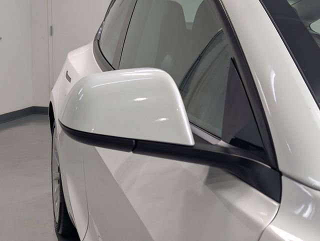 Used 2023 Tesla Model 3 Standard Range RWD image 28