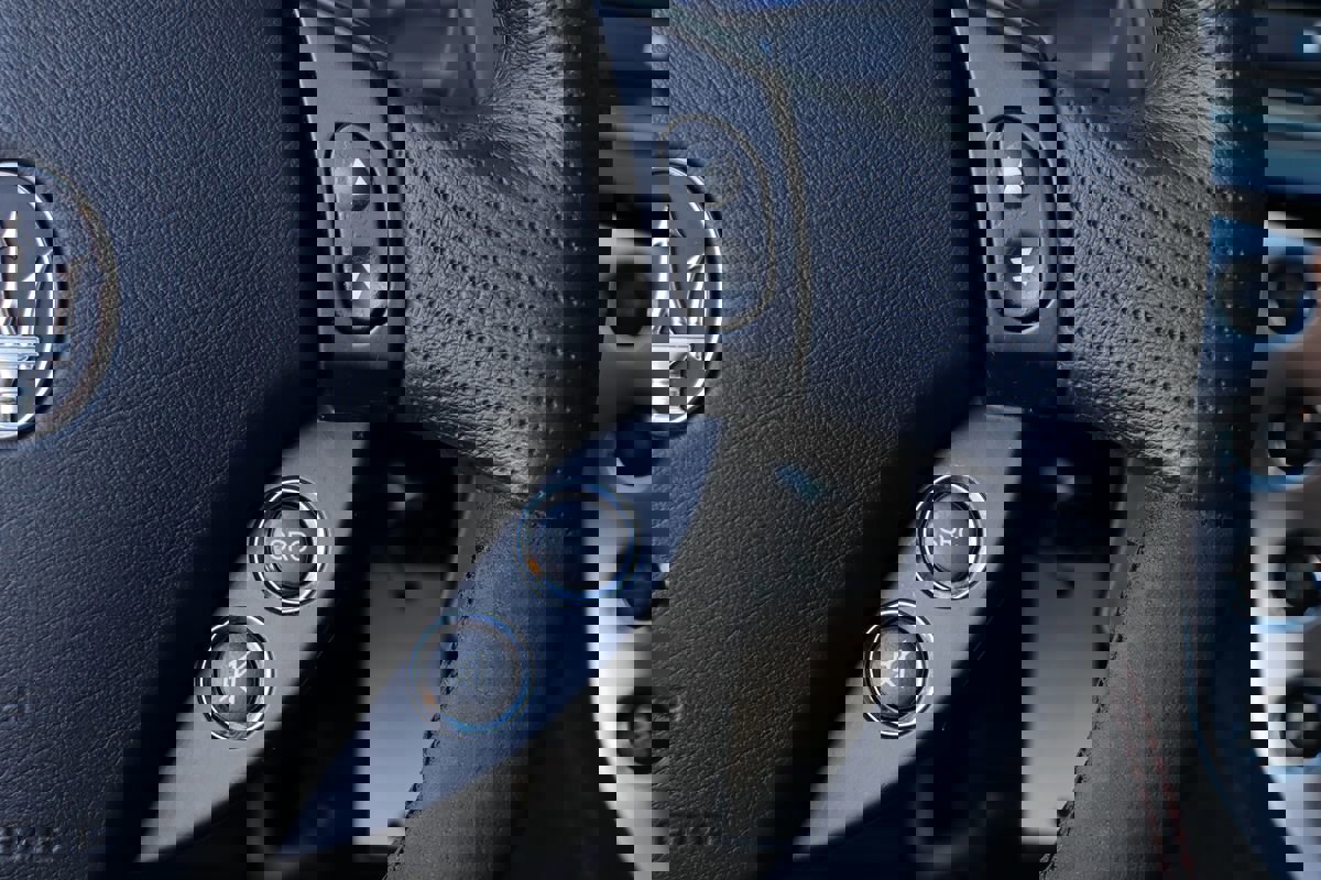 Used 2017 Maserati GranTurismo Sport image 16