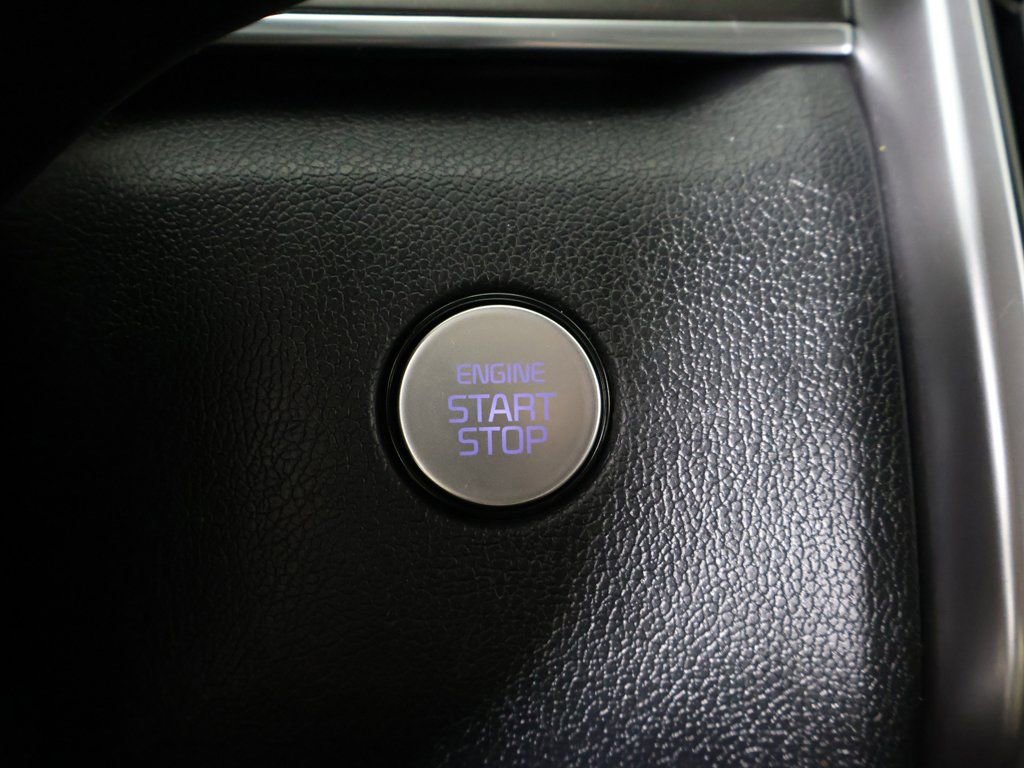 Used 2023 Kia Sorento EX image 44