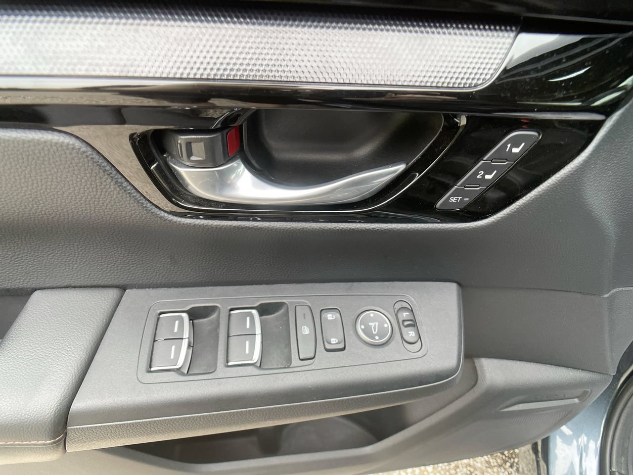 Used 2024 Honda CR-V Sport Touring image 14