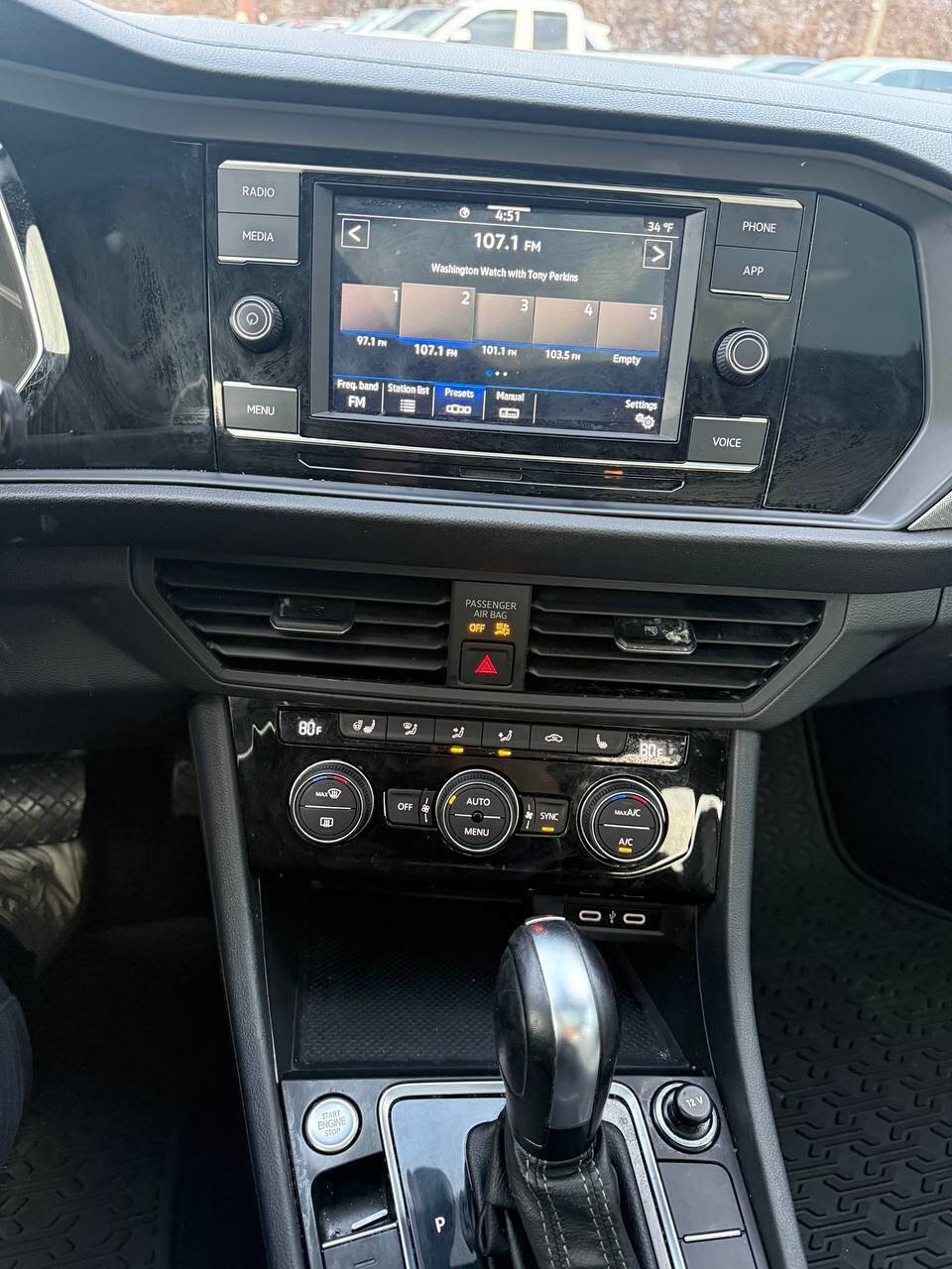 Used 2021 Volkswagen Jetta R-Line w/ R-Line Cold Weather Package image 22