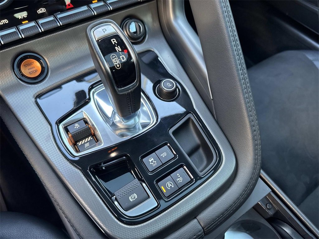 Used 2016 Jaguar F-TYPE S image 22