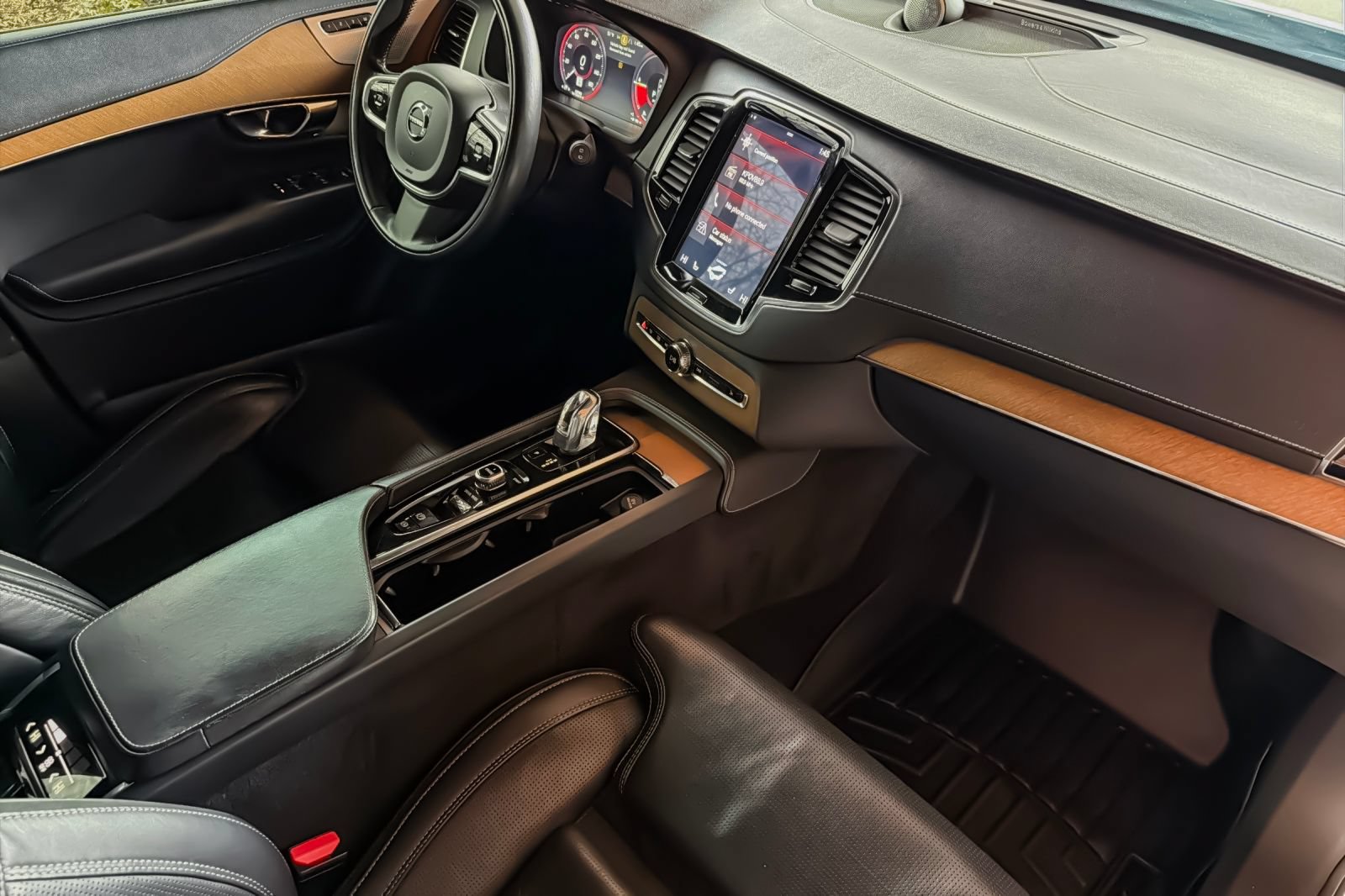 Used 2017 Volvo XC90 T8 Excellence AWD/4WD image 15