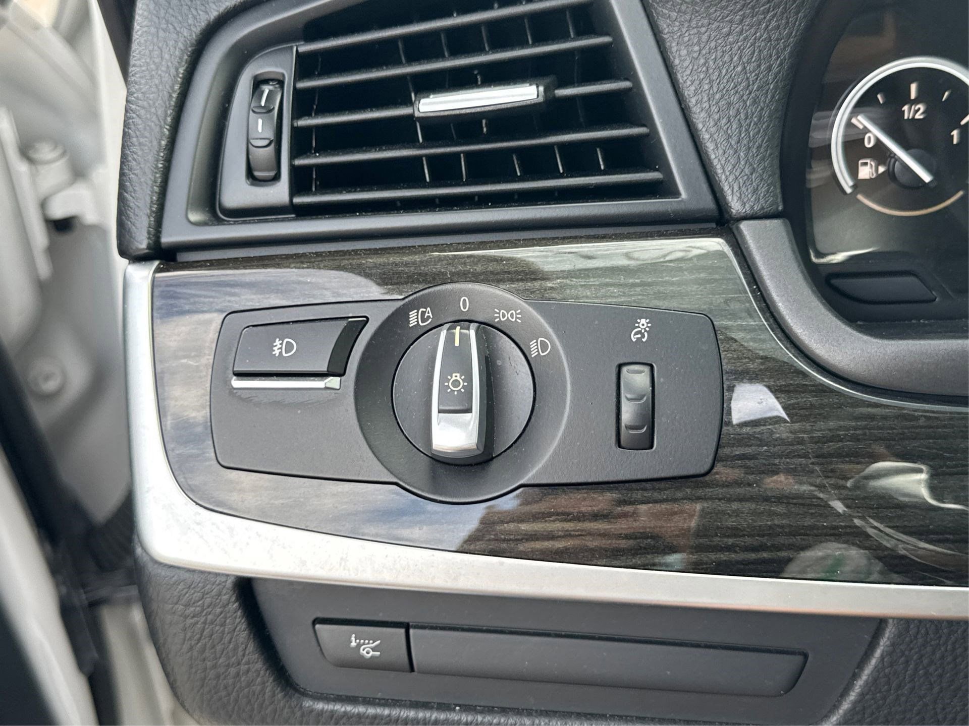 Used 2016 BMW 535i 535i image 23