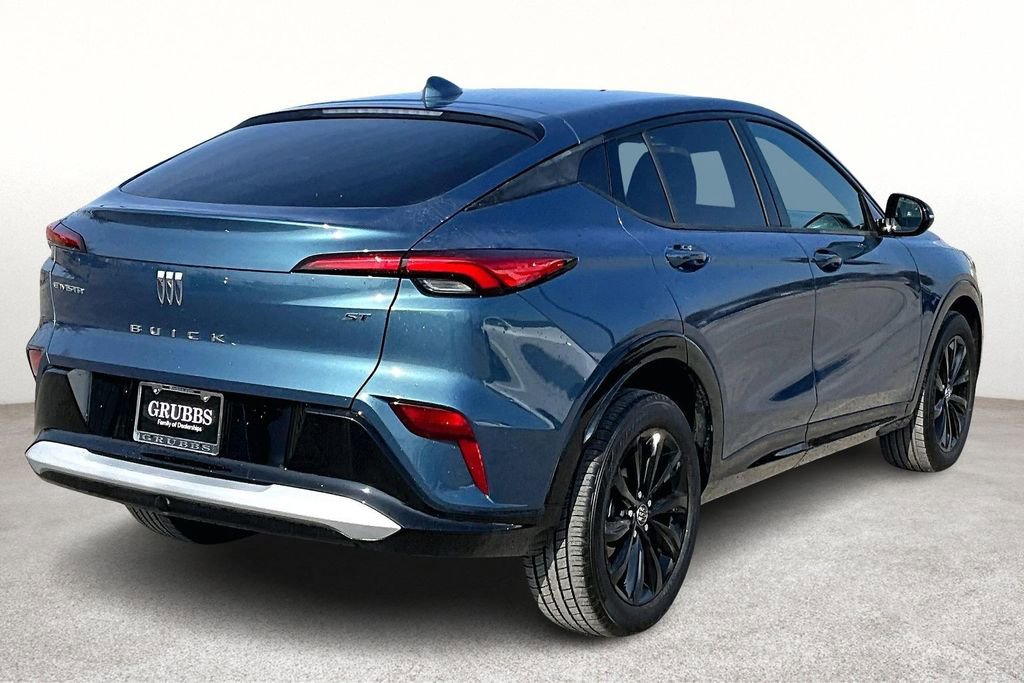 Used 2024 Buick Envista Sport Touring w/ Advanced Safety Package image 2