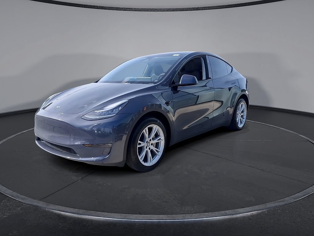 Used 2023 Tesla Model Y Long Range AWD/4WD image 4