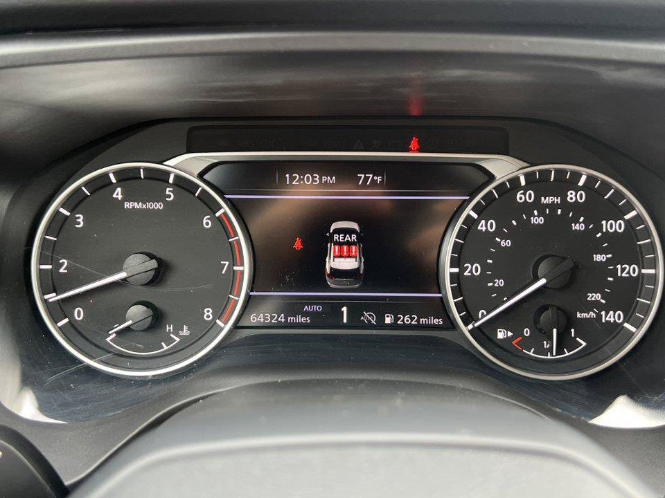 Used 2025 Nissan Rogue SV AWD/4WD image 16