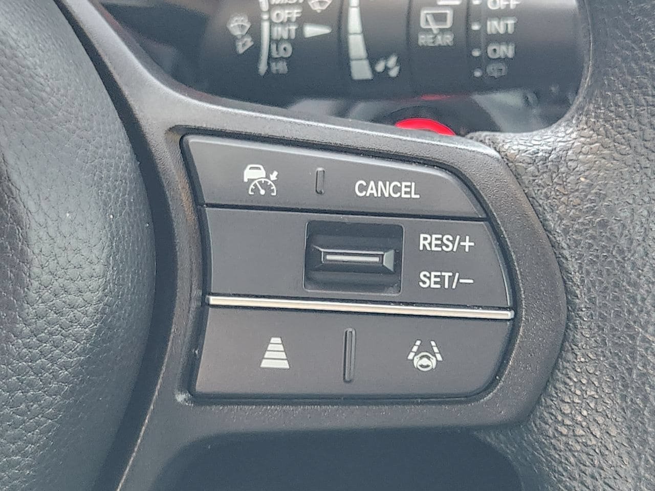 Certified 2025 Honda CR-V EX image 28