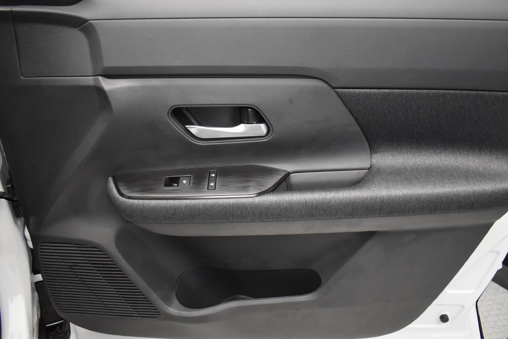 New 2026 Nissan Kicks SV w/ SV Premium Package AWD/4WD image 24