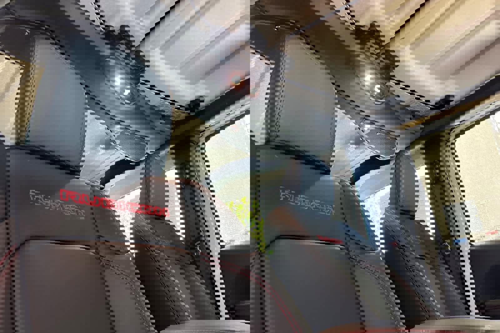 Used 2025 Jeep Wrangler Rubicon w/ Xtreme 35 Tire Package image 17