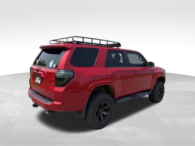 Used 2015 Toyota 4Runner SR5 AWD/4WD image 3