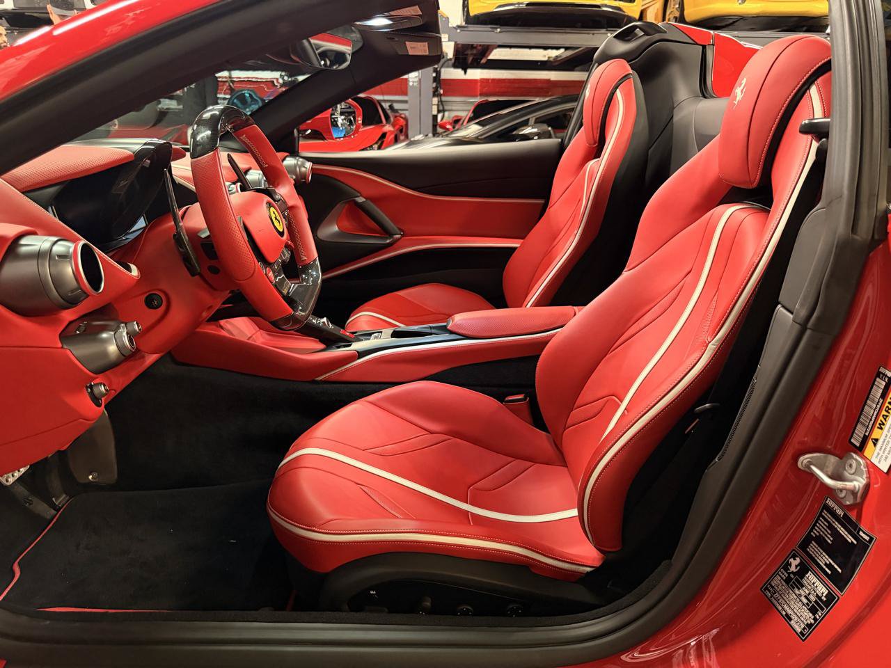 Used 2023 Ferrari 812 GTS RWD image 17