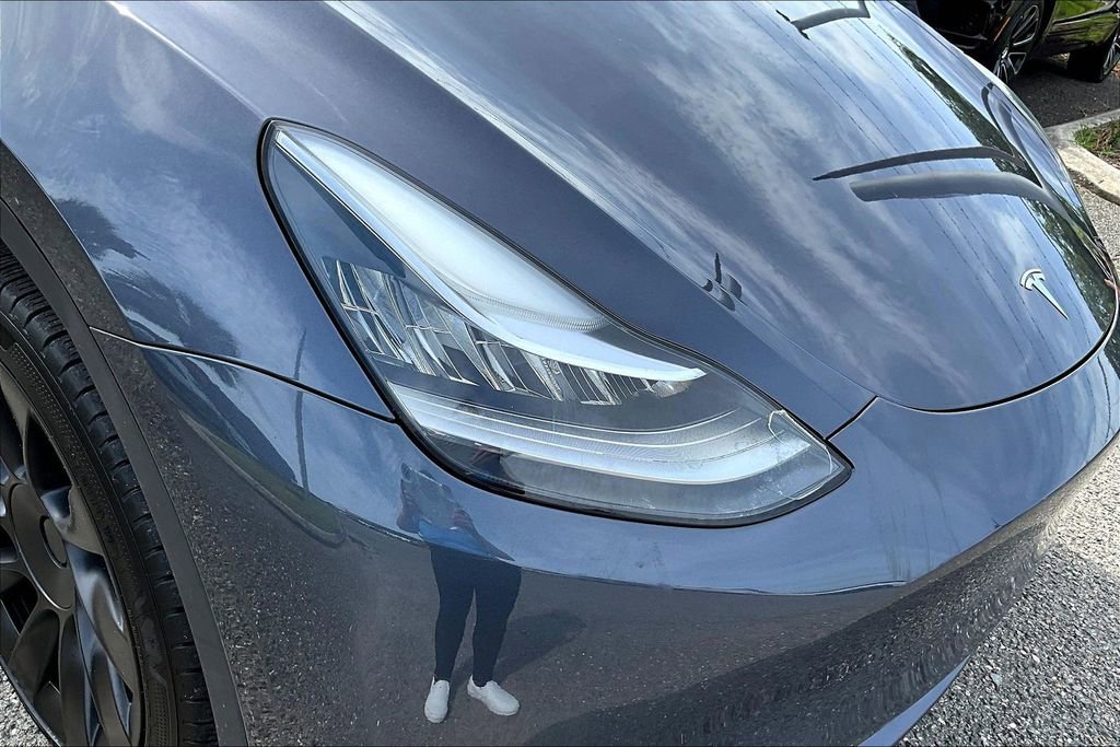 Used 2023 Tesla Model Y Long Range AWD/4WD image 26
