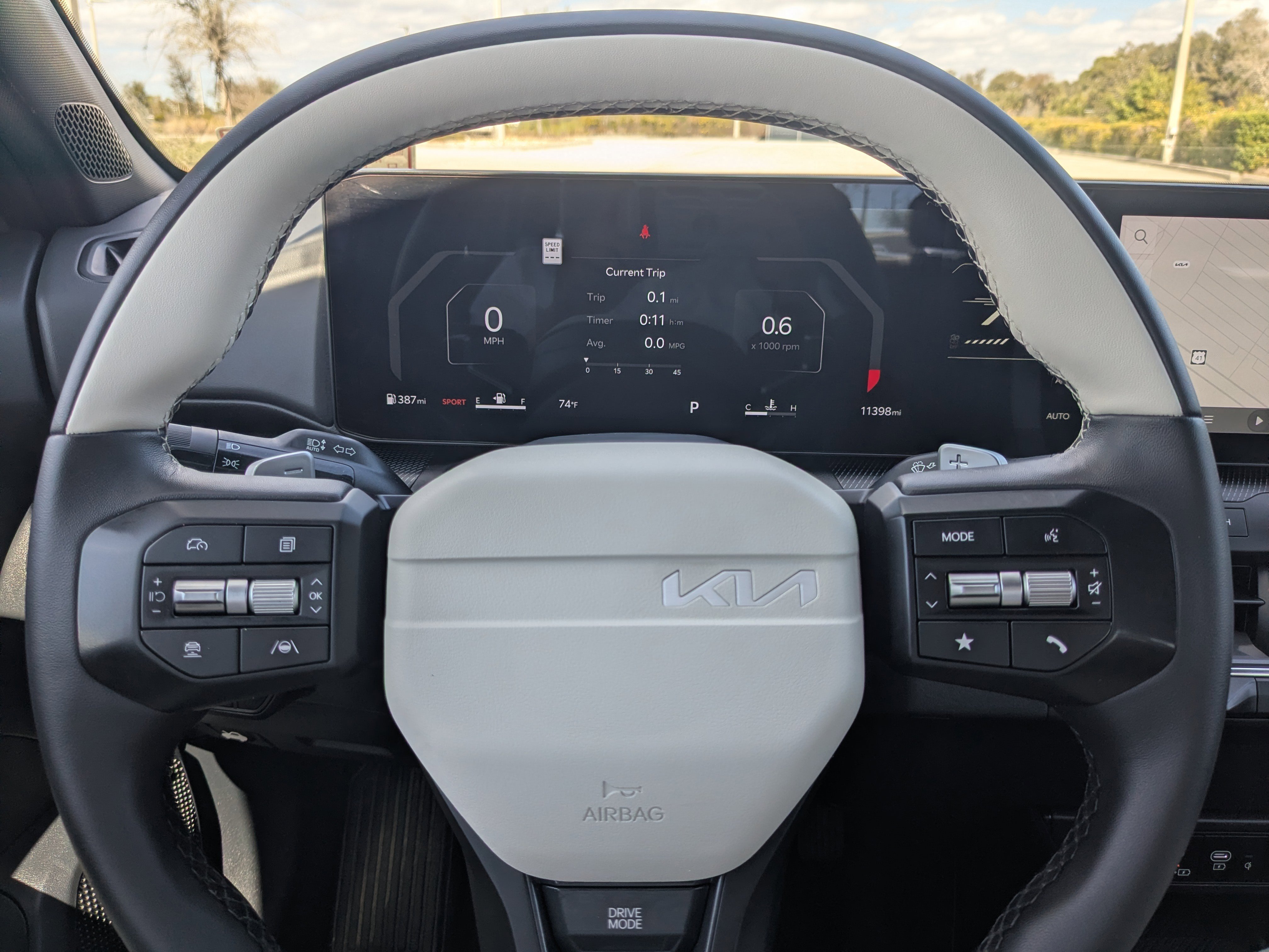 Certified 2025 Kia K4 GT-Line w/ GT-Line Premium Package image 27