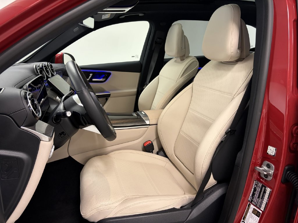 Certified 2025 Mercedes-Benz GLC 300 4MATIC image 16