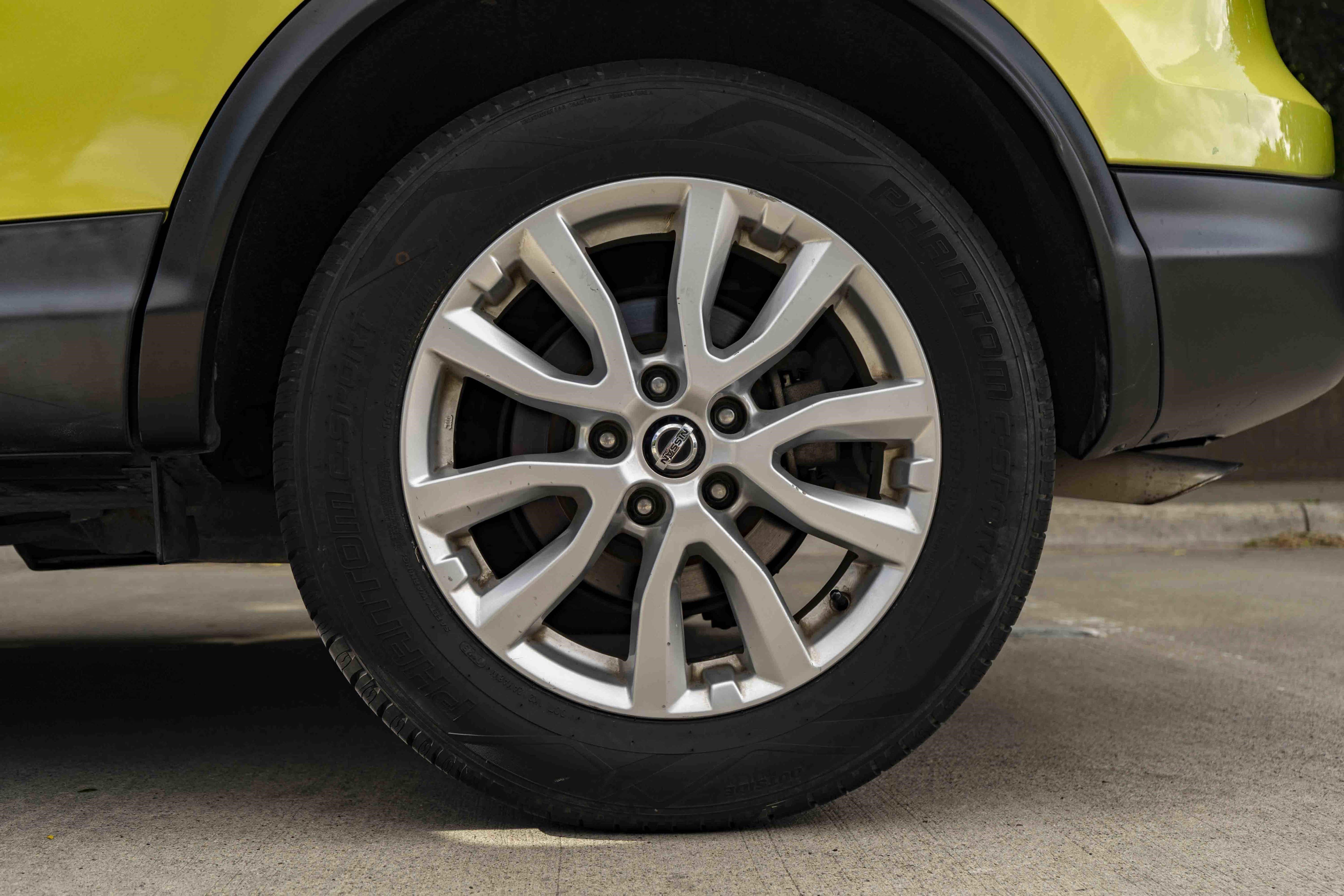 Used 2020 Nissan Rogue Sport S w/ Appearance Package FWD image 15